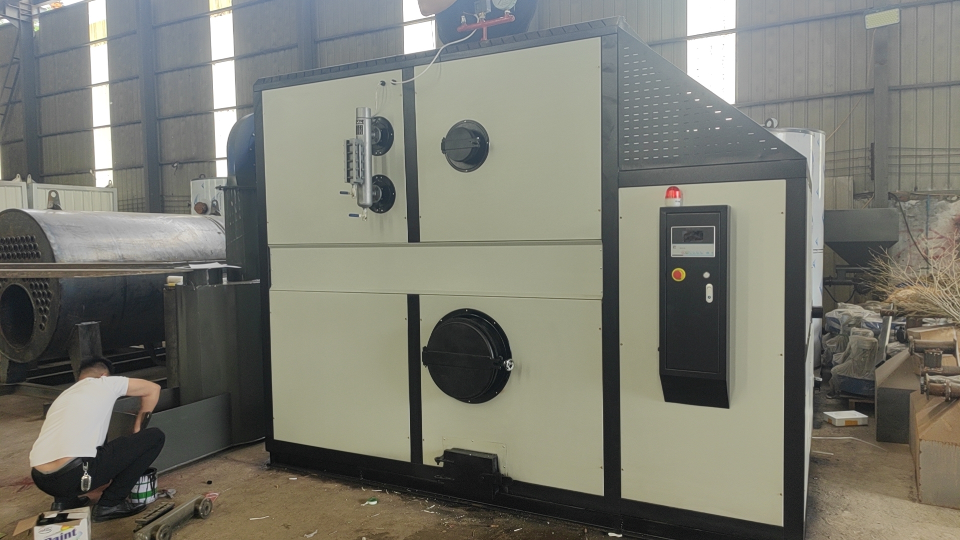 1噸生物質(zhì)蒸汽發(fā)生器裝車發(fā)出